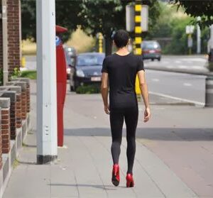 MEHDI-GEORGES LAHLOU Walking 30km with red high heel shoes between 2 art spaces | 200