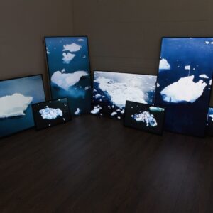 RUBEN MARTÍN DE LUCAS Iceberg Nations