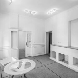 Le Cube -independent art room