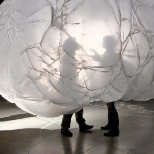 OLGA DIEGO The bubble woman show