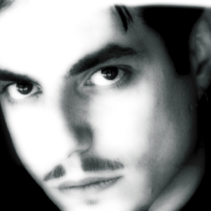 NIKOS GIAVROPOULOS